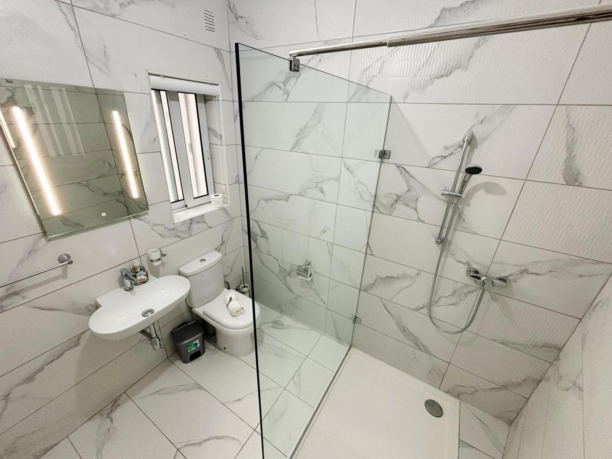 St Julians Brand New Apartamento *