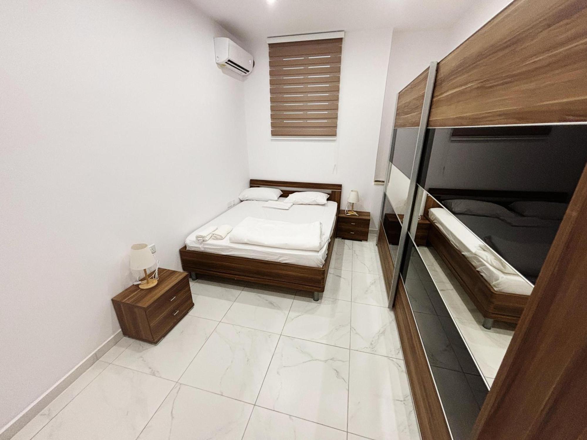 St Julians Brand New Apartamento