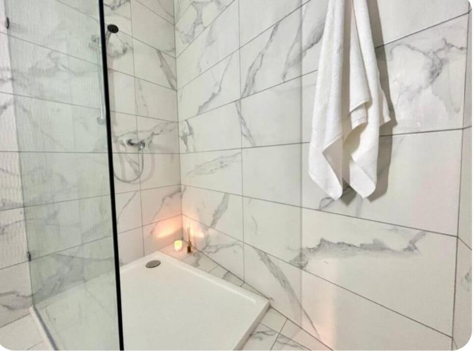 St Julians Brand New Apartamento *